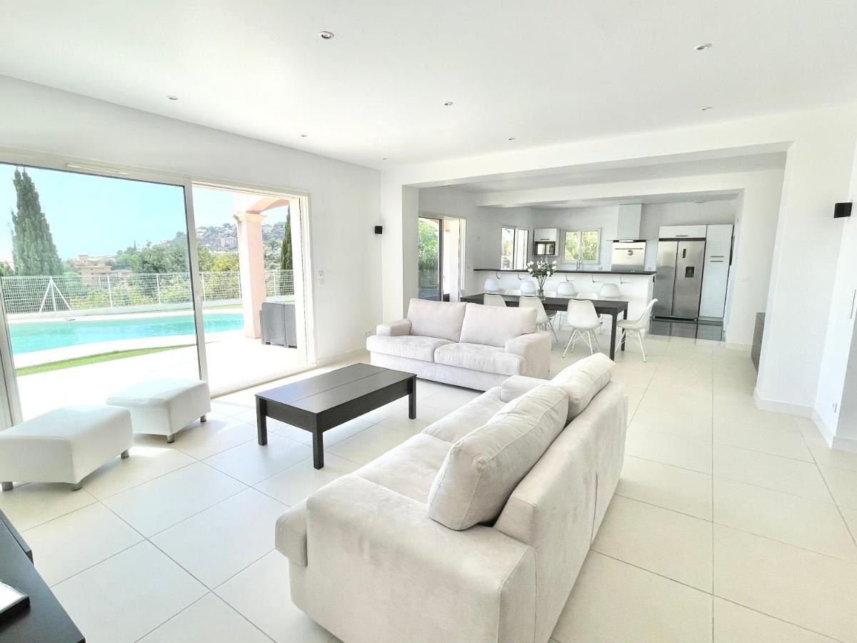 Le Clos Des Lauriers Roquebrune-Cap-Martin Exteriör bild